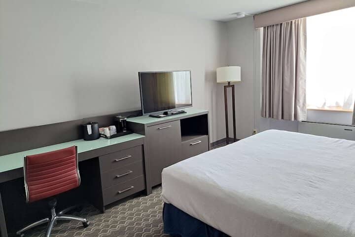 Room 21 of 66