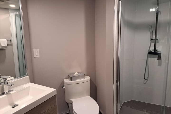 Room 41 of 66